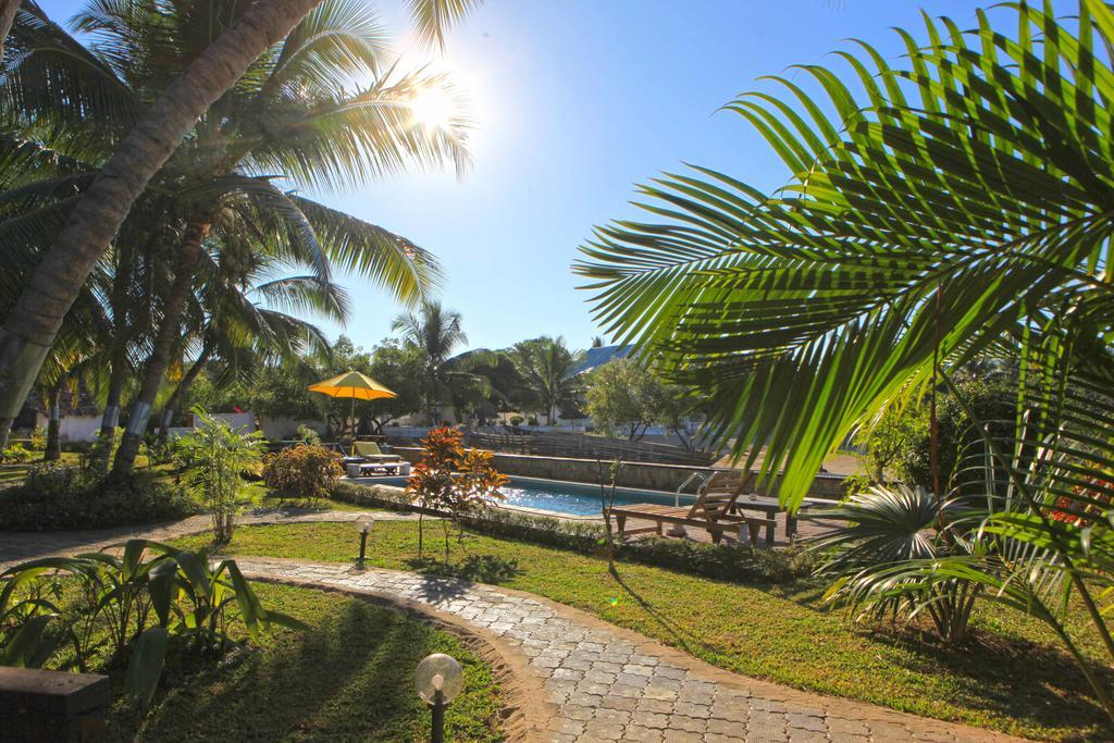 Ylang Hotel Ambondrona  Δωμάτιο φωτογραφία