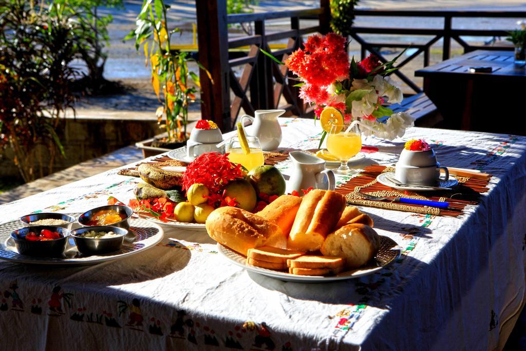 Ylang Hotel Ambondrona  Δωμάτιο φωτογραφία
