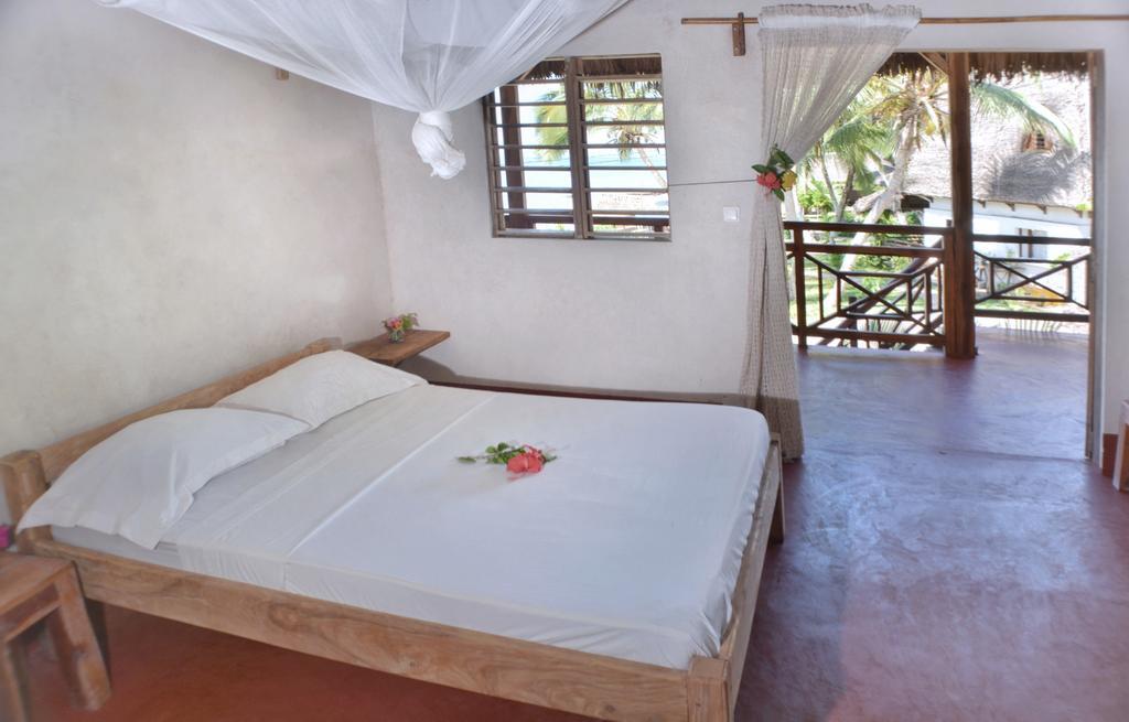 Ylang Hotel Ambondrona  Εξωτερικό φωτογραφία